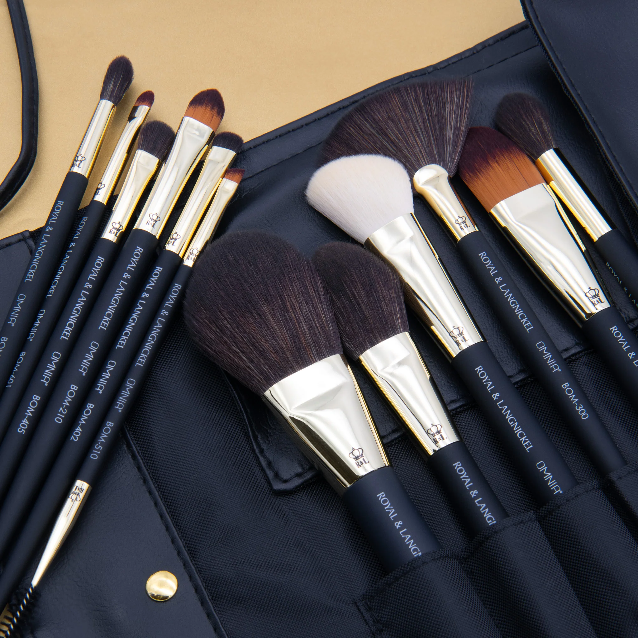 OMNIA® PROFESSIONAL Gold Glam 13pc Wrap Set - Image 3